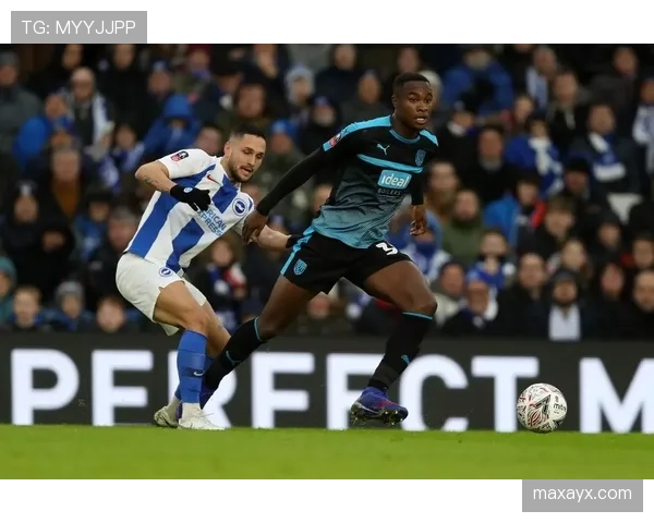 西布朗防线表现抢眼，助力球队稳定复苏