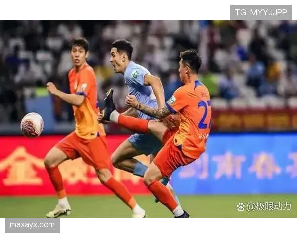 哥伦比亚队强势崛起,实力跃升引球迷热议 哥伦比亚队强势崛起,实力跃升引球迷热议