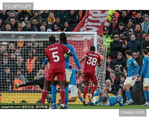 蒂勒曼斯闪耀助攻，助球队斩获英超关键胜利，状态回暖引关注