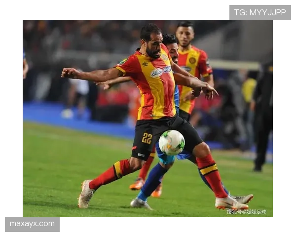 马里足球队启用新防守体系,状态显著回升赛场竞争力大增 马里足球队启用新防守体系,状态显著回升赛场竞争力大增