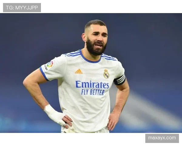 安切洛蒂球队心态管理能力持续提升,助力球队保持稳定发挥 安切洛蒂球队心态管理能力持续提升,助力球队保持稳定发挥