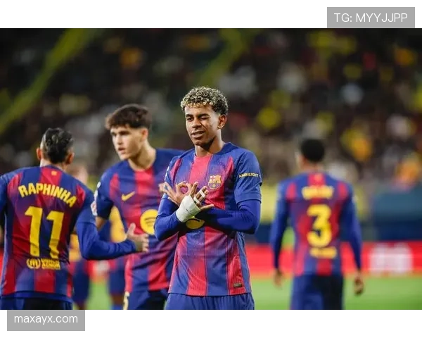 巴塞罗那球队最新动态与媒体解读