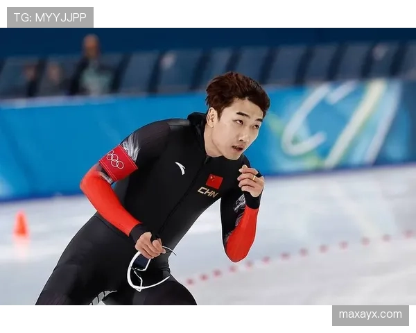 高亭宇训练完直接拎走一冰箱蛋白粉，这胃是铁打的？