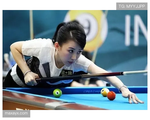 潘晓婷这自律程度，连喝口水都掐着秒表？